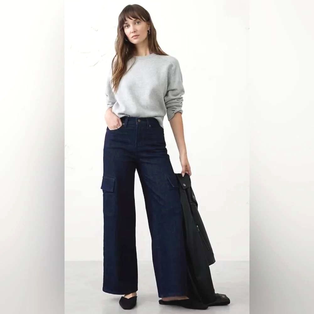 Banana Republic Straight High Rise Wide Leg Cargo Jeans 29/8 Inseam 28 Dark Wash